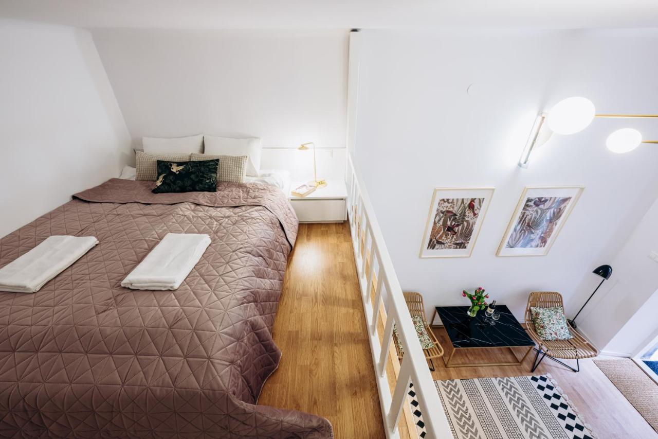 Nest Cosy Apt Old Town & Wawel Hill By Vistula River - By Homelike 크라쿠프 외부 사진